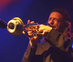 Matthias Harig beim Engerling-Jubiläumskonzert 2000 in der Kulturbrauerei